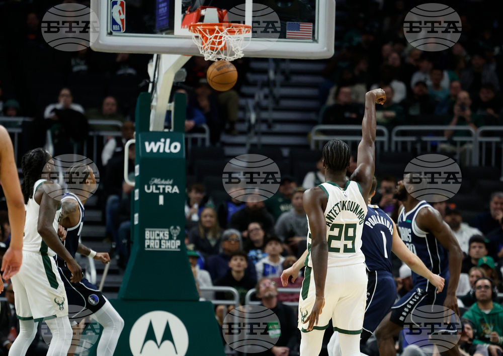 Mavericks Bucks Basketball