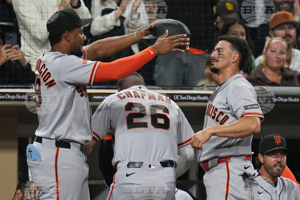 Giants Padres Baseball