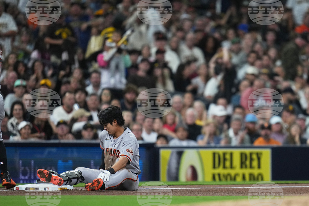 Giants Padres Baseball