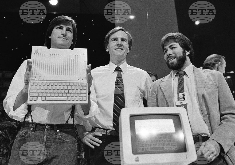 Apple-50th Anniversary