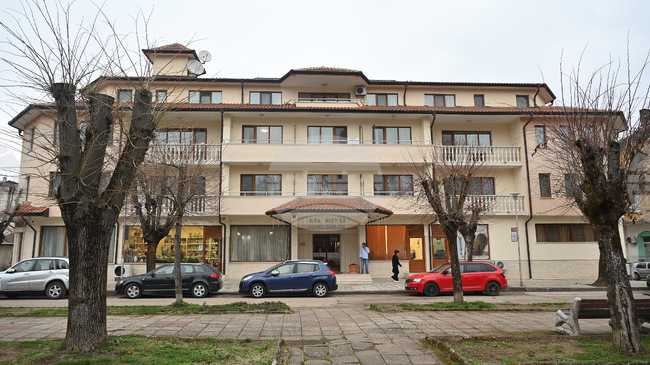 Хотел „Съни Гърдън“ във Вършец предлага целогодишно СПА услуги с минерална вода