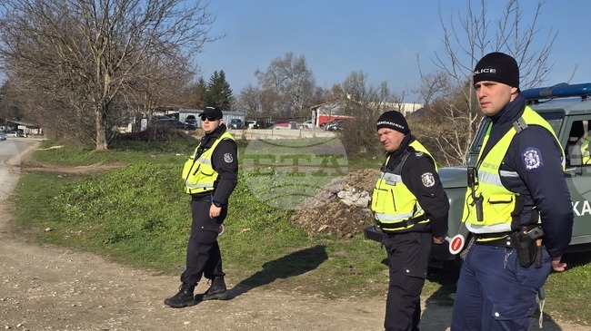 Police Seize Firearms, Lists of Names, Money in Pleven Region During Operation