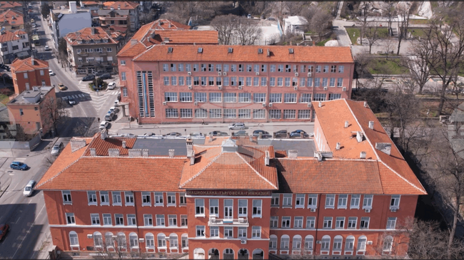 Две гимназии в Пловдив се обновяват по проект на Министерството на образованието и науката