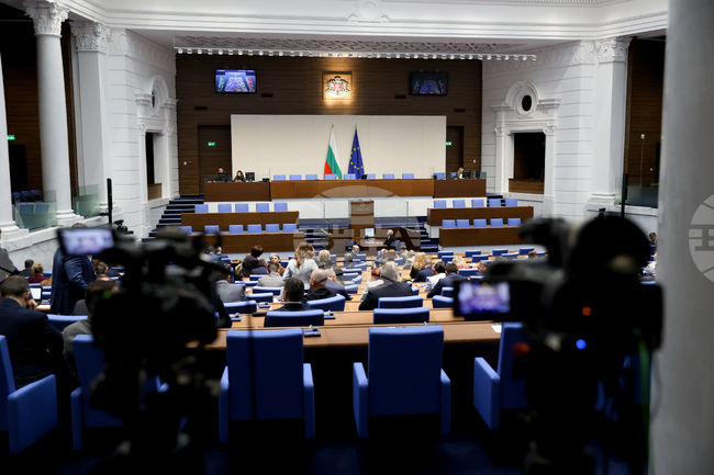 Парламентът реши 14 февруари да бъде обявен за Ден на българо-полското приятелство и сътрудничество
