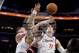 APTOPIX Trail Blazers Clippers Basketball