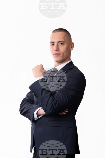 Младите хора са двигателят на модерната и дигитална администрация, каза Михаил Пунов от ГЕРБ