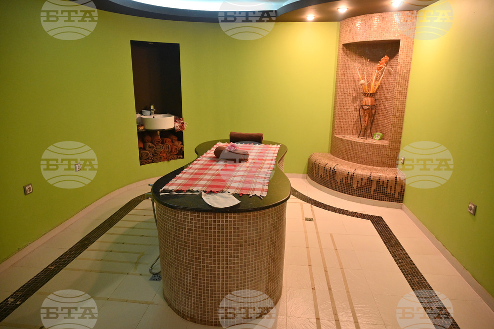 Вършец - хотел „Ата" представяне