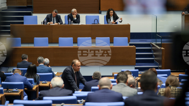 Депутатите питаха МВР за казуса "Петрохан" и за рокади на полицейски служители, политическите сили се разделиха в оценката си по изслушването