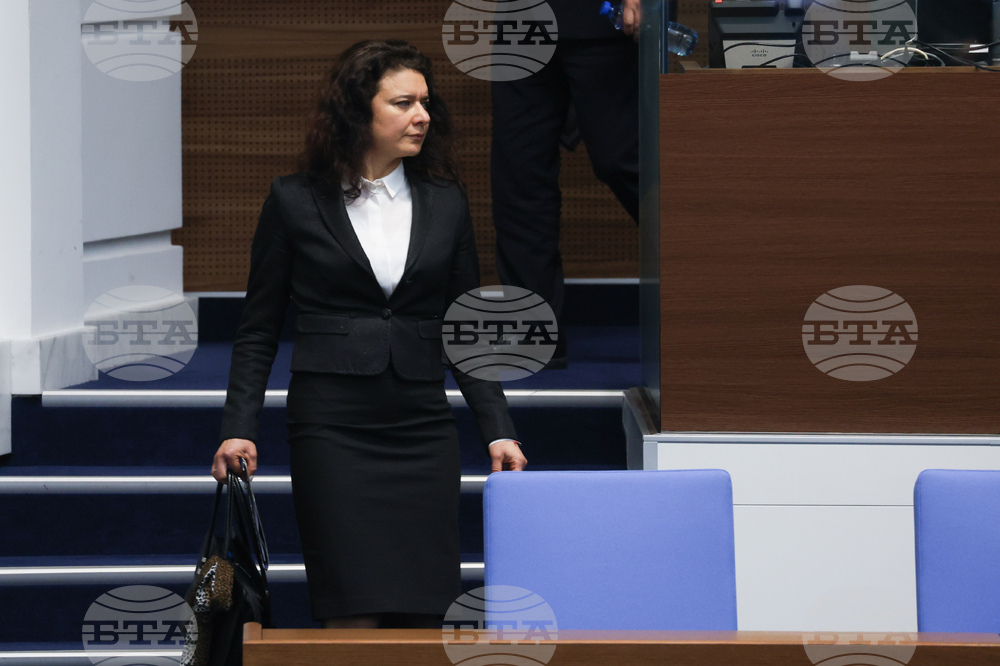 Народно събрание - извънредно заседание - Кремена Илиева