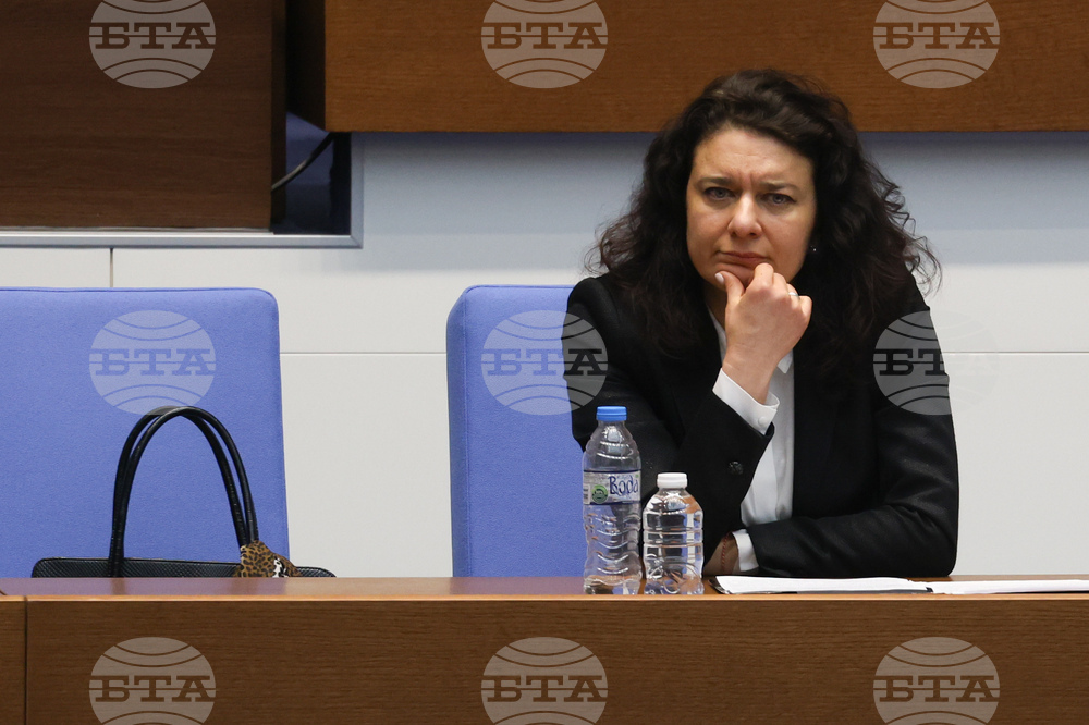 Народно събрание - извънредно заседание - Кремена Илиева