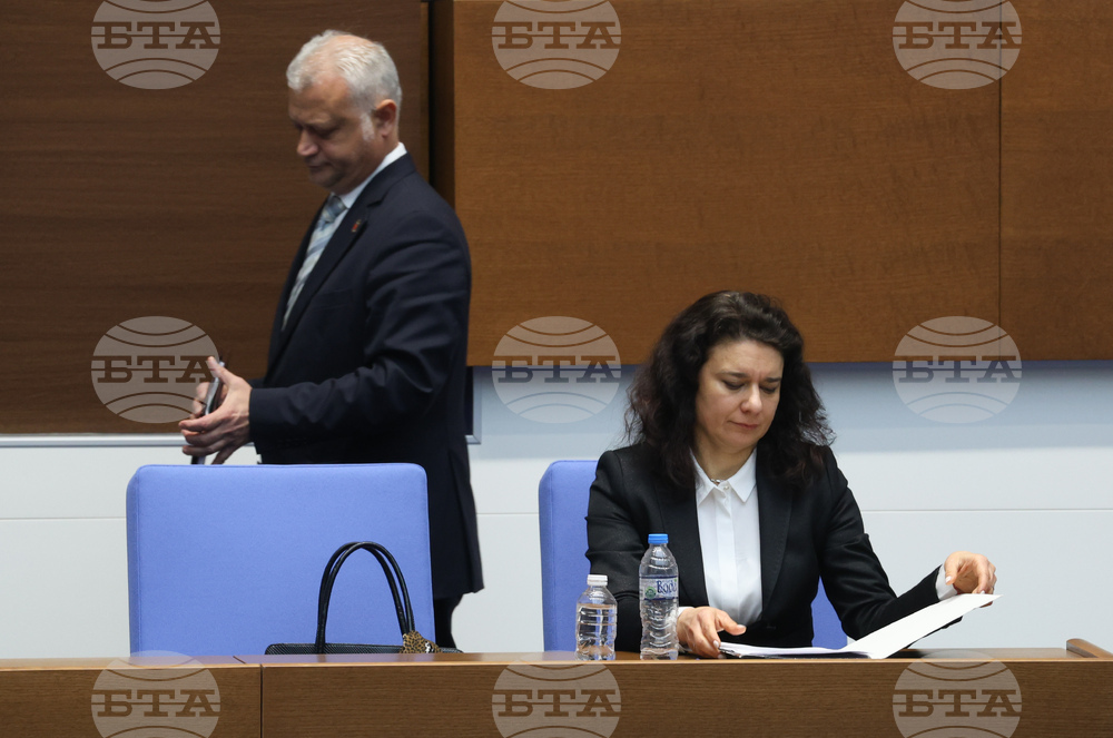 Народно събрание - извънредно заседание - Кремена Илиева