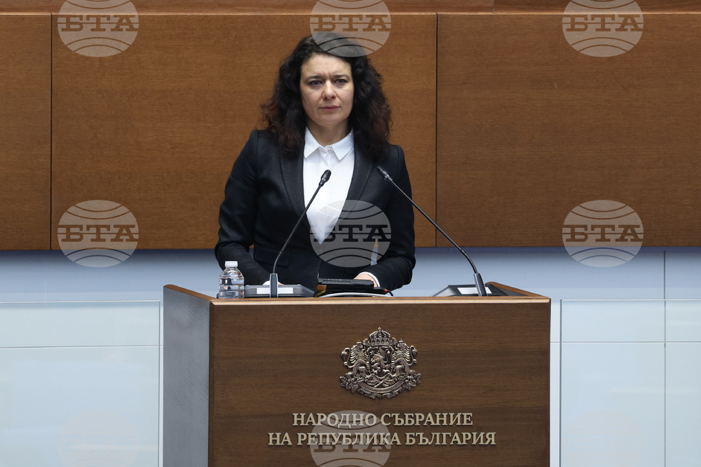 Народно събрание - извънредно заседание - Кремена Илиева