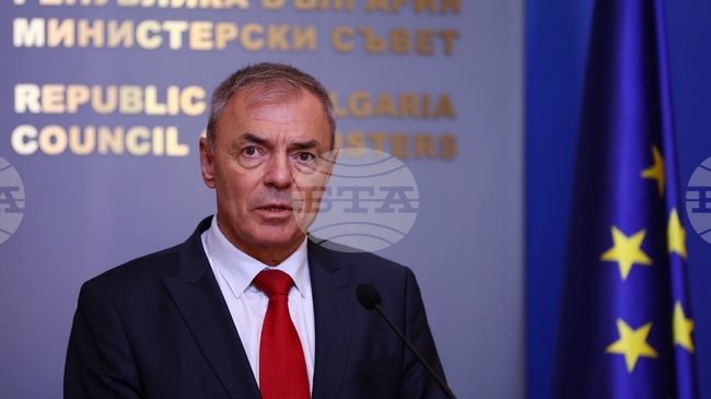 Протоколът за Болградската гимназия спасява горните класове от закриване, каза министър Сергей Игнатов