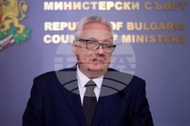 Министерски съвет - брифинг - Марин Райков