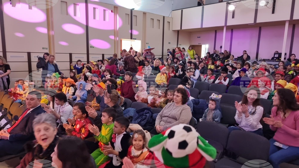 Генерал Тошево - „Голямата усмивка“ -  карнавал