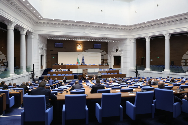 No Quorum Halts Parliament Debate on Termination of Bulgaria–Ukraine Security Agreement