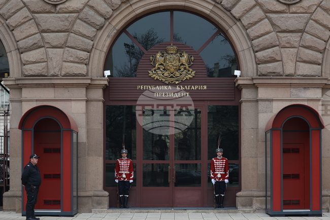 Трима нови секретари на президента Йотова са назначени след встъпването ѝ в длъжност в края на януари