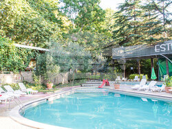 Курортен комплекс Св. св. Константин и Елена - хотели „Естрея Резиденс“ и „Естрея Палас“