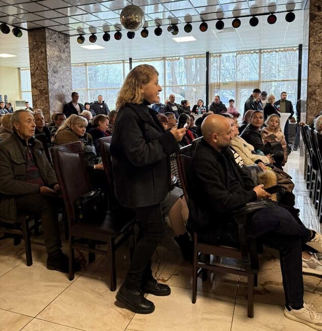 Кандидатите за народни представители от коалиция „Прогресивна България" от листата за 6 МИР – Враца се срещнаха с жителите на Мездра