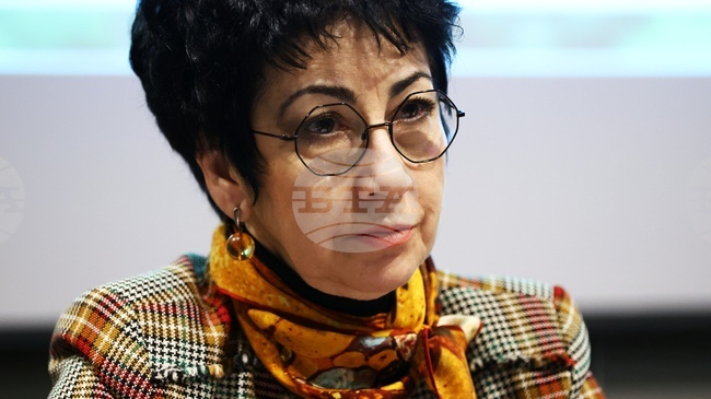 България разполага със зърно за осигуряване на хляб за следващите три години, каза Мариана Кукушева