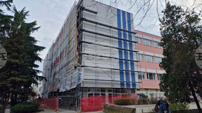 Община Бургас обяви поръчка за технологично оборудване на новия университетски център в Профсъюзния дом