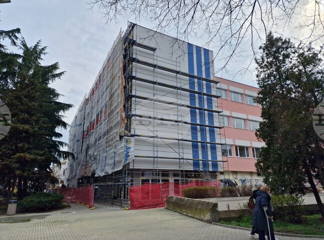 Община Бургас обяви поръчка за технологично оборудване на новия университетски център в Профсъюзния дом