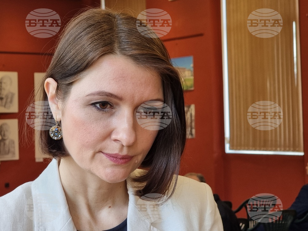 Варна - Археологически музей - „Щрихи от творчеството на Михайло Парашчук в България“ - изложба