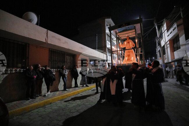 APTOPIX Ecuador Holy Week