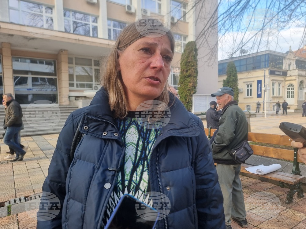 Добрич - протест - улици