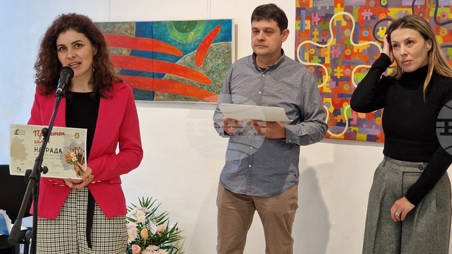 Изложба "Пролетен салон" бе открита в Художествена галерия "Елена Карамихайлова" в Шумен