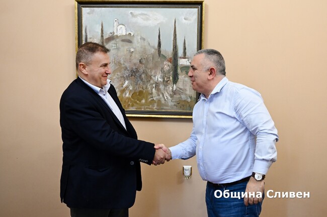 Стефан Радев: Въпреки предизвикателствата Община Сливен ще завърши навреме ключови за града проекти
