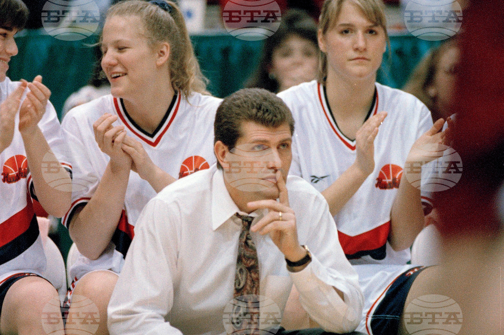 NCAA-Undefeated UConn Basketball