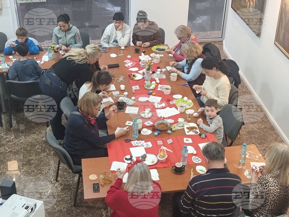 Северна Македония - Български културно-информационнен център - Великденска работилница