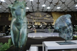 Национален дворец на културата - "Пластове цвят" - изложба