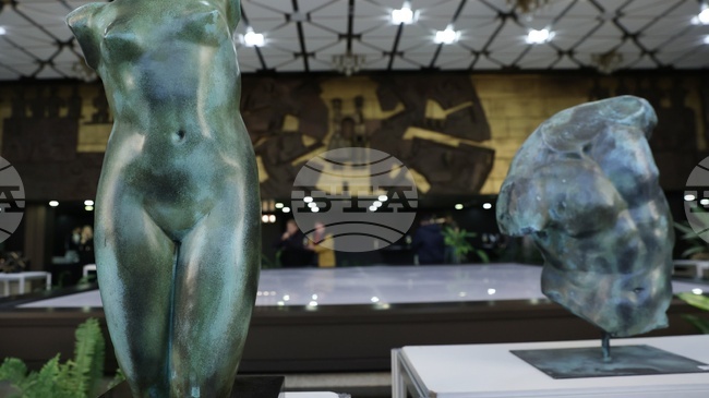 Пролетното издание на „Салон на изкуствата“ в НДК открива програмата си днес