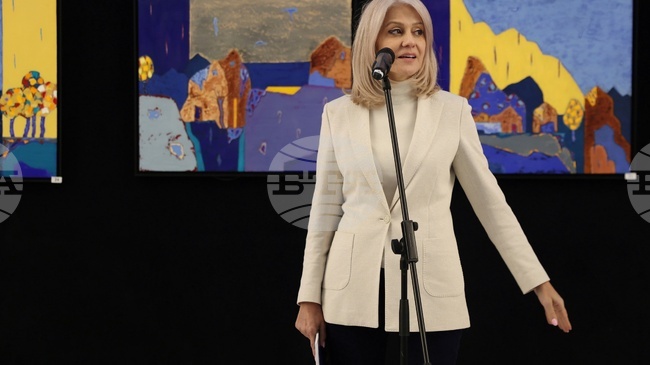 Изложбата на галерия „33“ е продължение на нашите празненства по повод 45-годишнината на НДК, каза директорът на двореца Андрияна Петкова