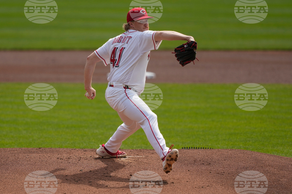 Pirates Reds Baseball