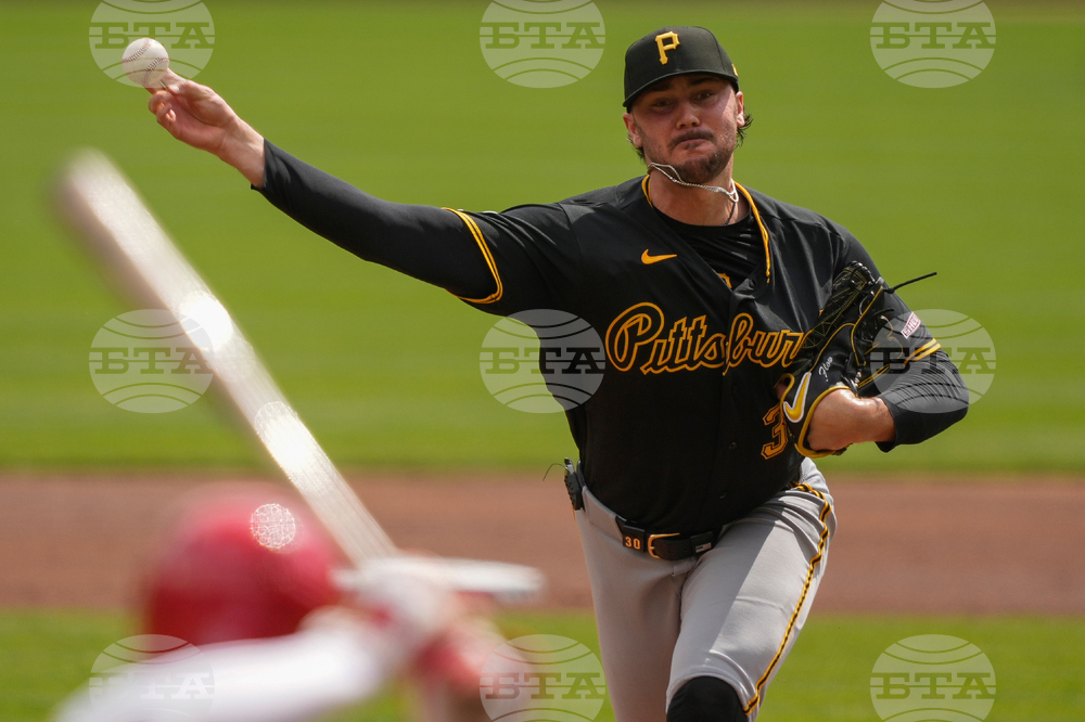 Pirates Reds Baseball