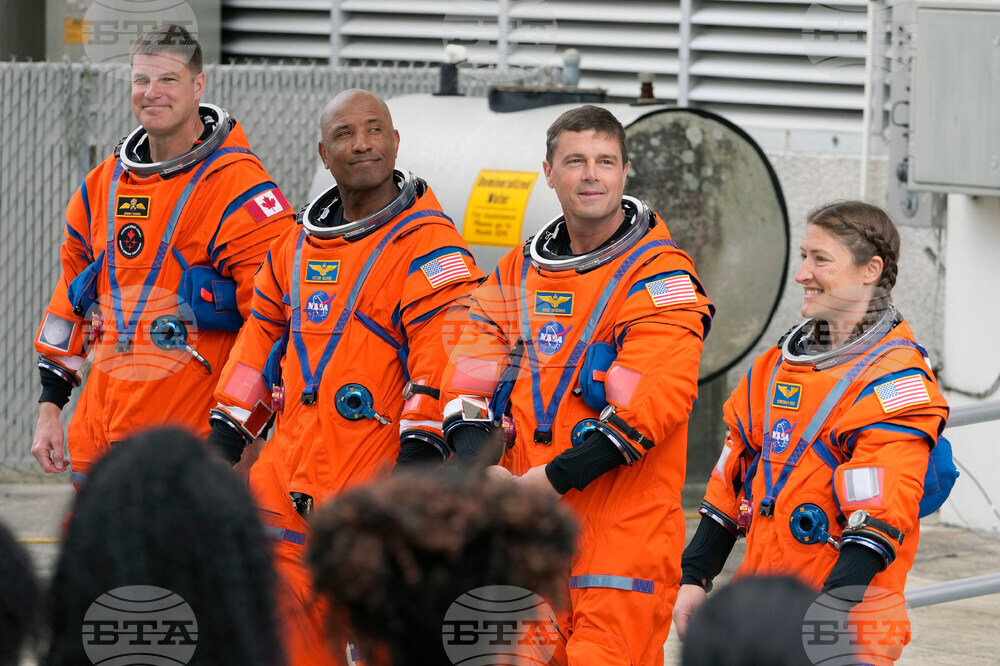 NASA Artemis Moonshot