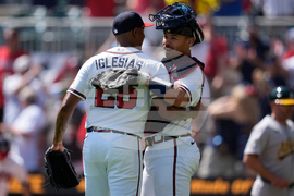 Athletics Braves Baseball