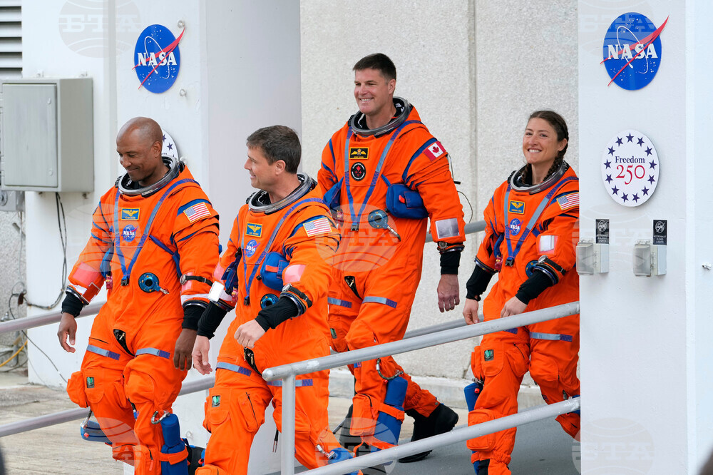 NASA Artemis Moonshot