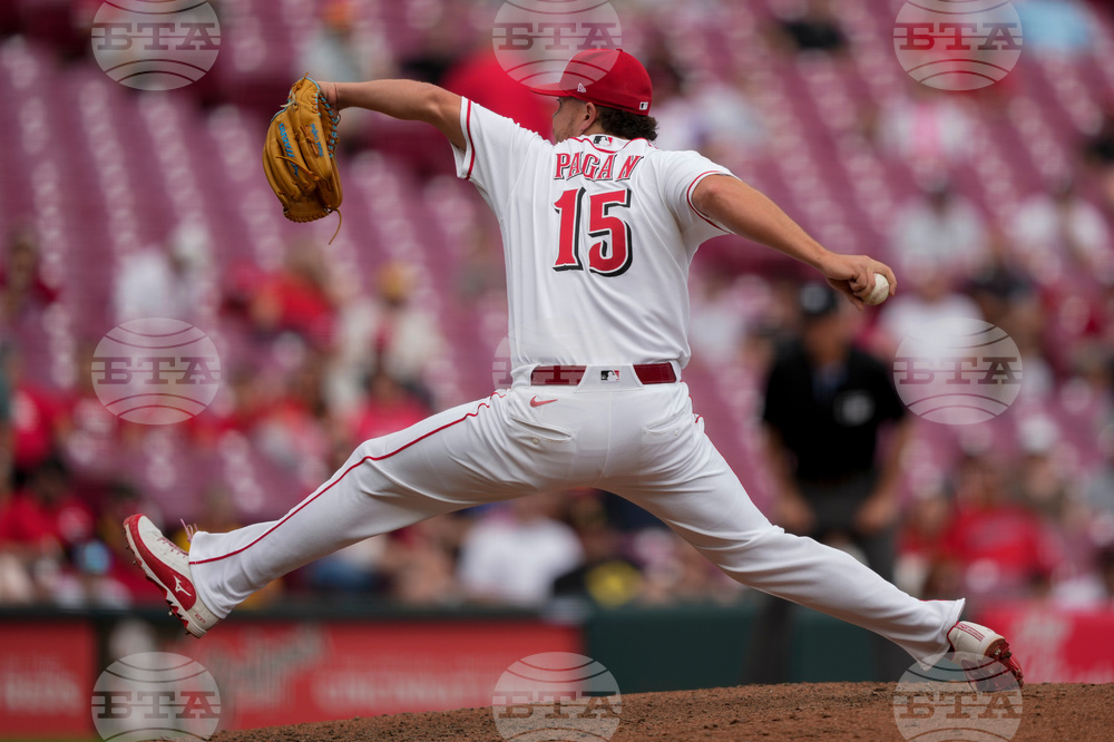 Pirates Reds Baseball