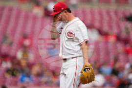 Pirates Reds Baseball