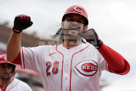 Pirates Reds Baseball