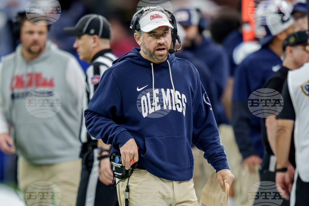 Ole Miss Golding Responds Football