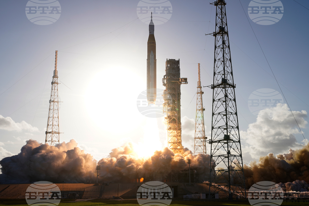 APTOPIX NASA Artemis Moonshot