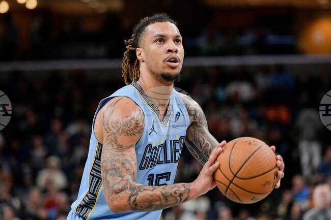 Grizzlies Clarke Arrested Basketball