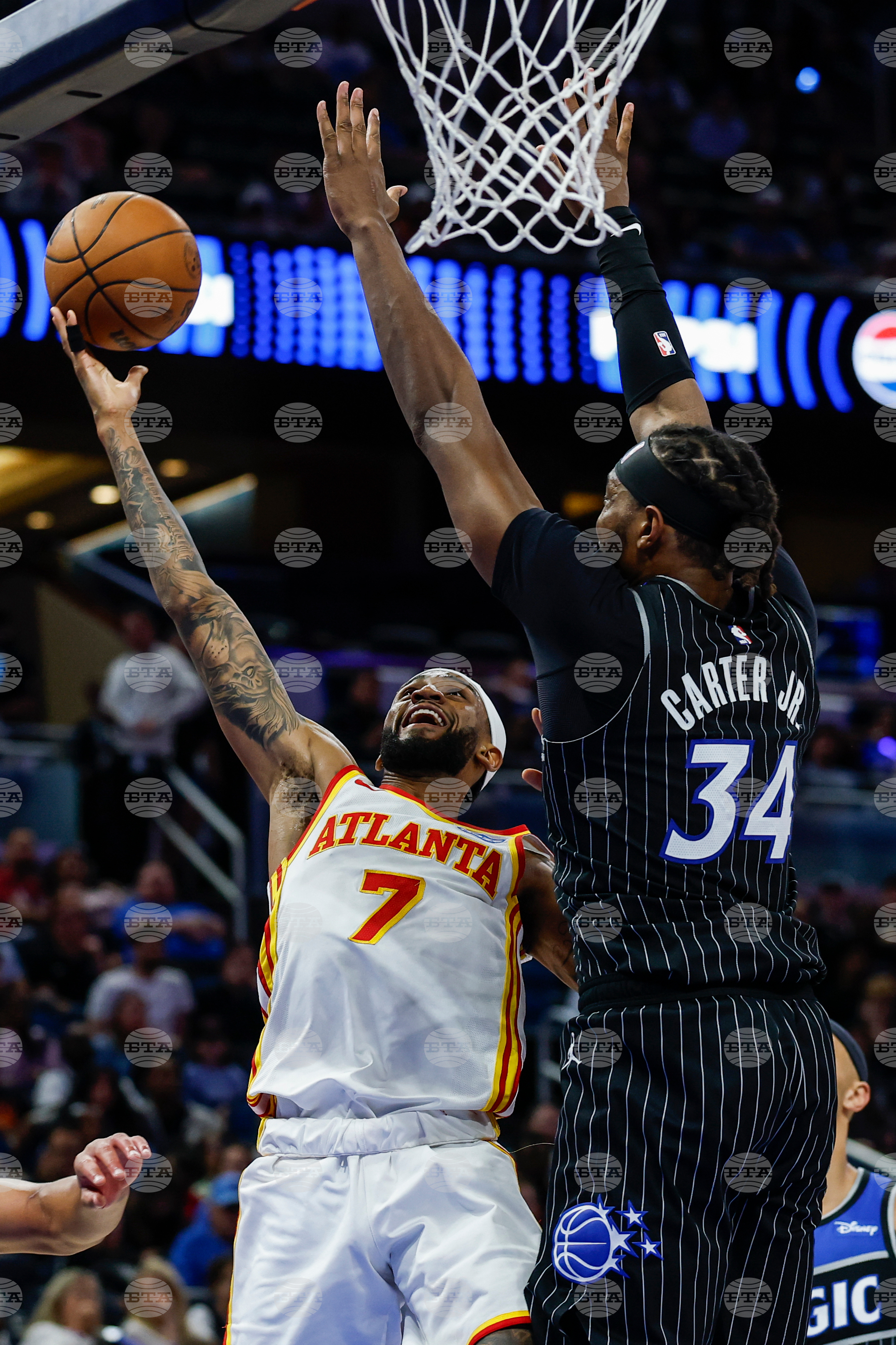 Hawks Magic Basketball