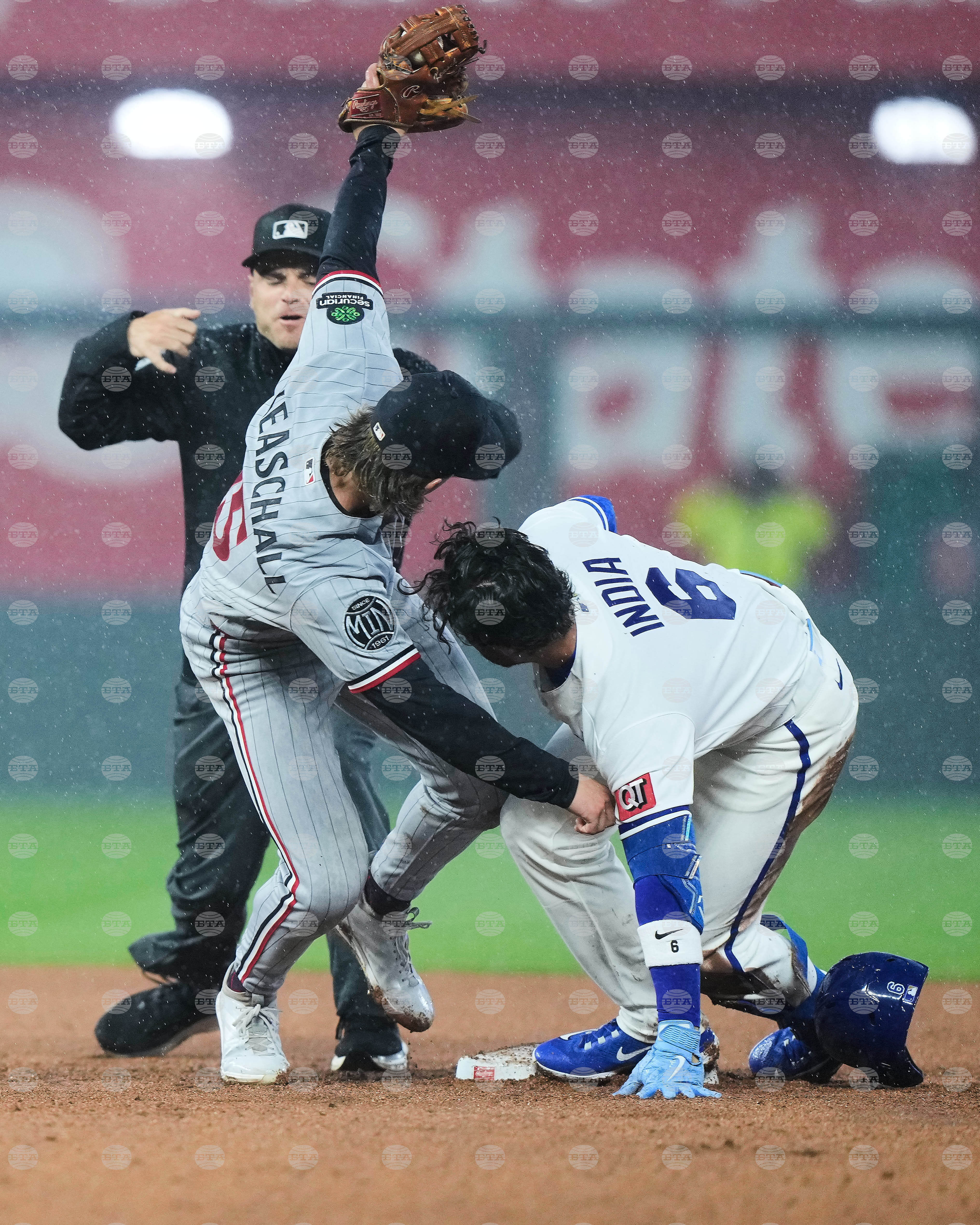 Twins Royals Baseball