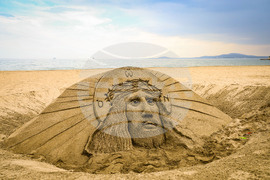 Бургас - Великден - пясъчна фигура на Иисус Христос